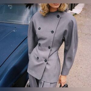 Helsa The Curvilinear Blazer in Charcoal $398 NEW without tag